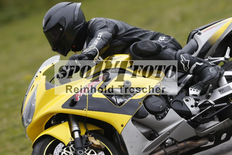 /Archiv-2024/13 22.04.2024 Plüss Moto Sport ADR/Freies Fahren/58